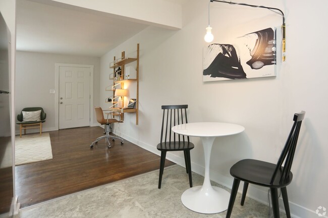 Photo - Dwell at Hollywood