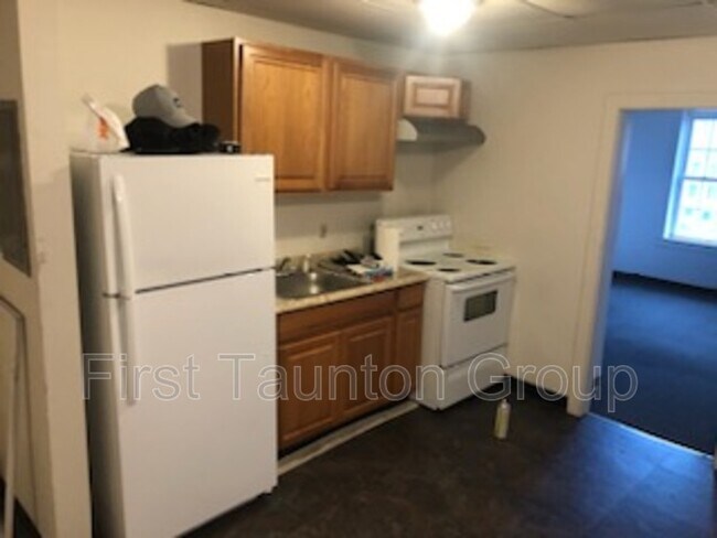 Photo - 2 Union St Unidad 1