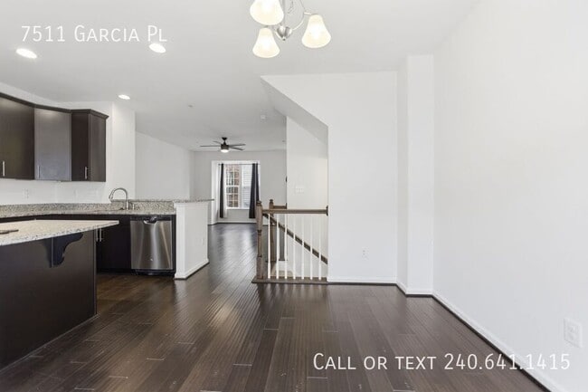 Photo - 7511 Garcia Pl