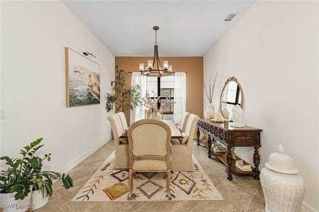 Photo - 3063 Hudson Ter