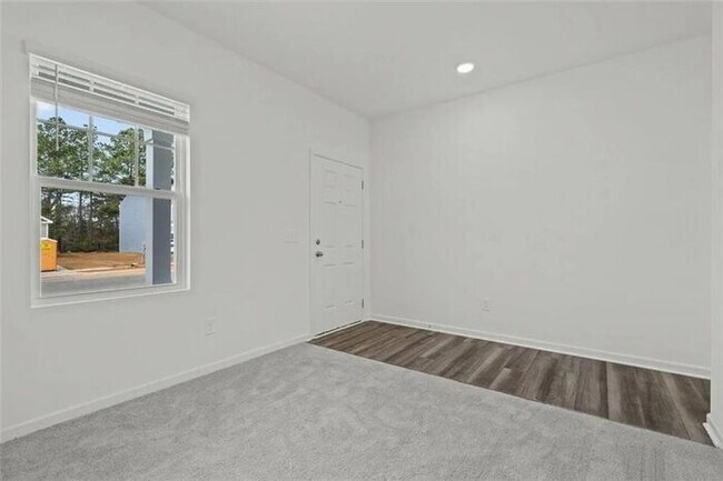 Photo - For Rent – Brand New 4 Bedroom Home in Dac...