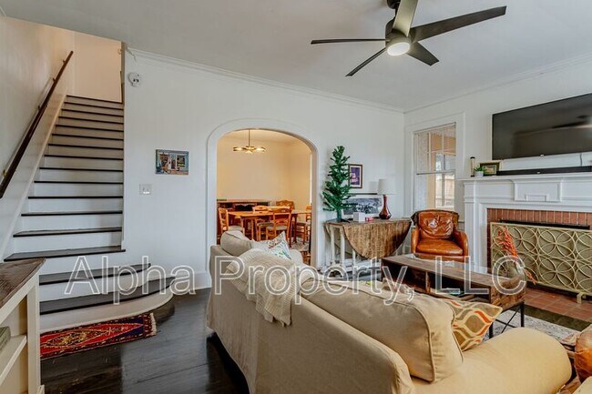 Photo - 710 Augusta St