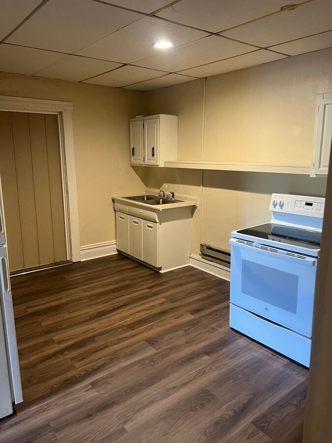 Bessemer Ave Apartments For Rent - Bessemer Ave Apartments For Rent Unit Apt #7