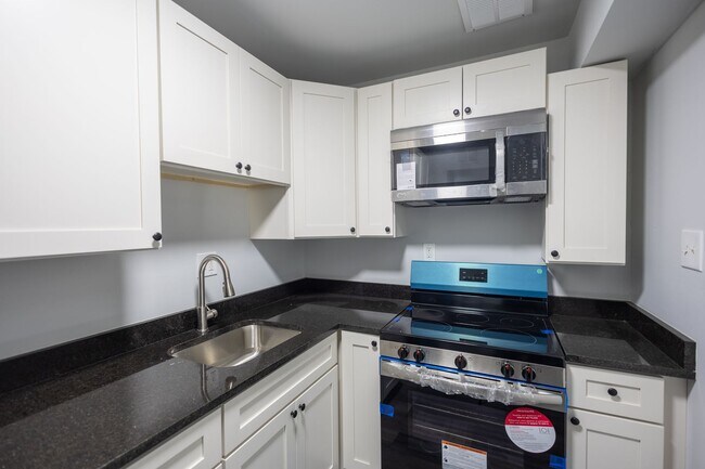 Photo - Amazing 3 BR/1 BA Apartment in Anacostia with 1 month free rent and 1 year of free parking! Unit ( A6)