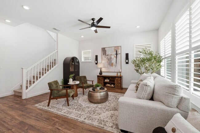 Photo - 1550 Plumas Dr
