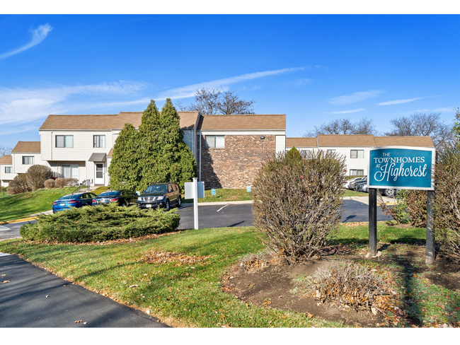 Community Entrance |  Apartments for Rent in Woodridge, Illinois | The Townhomes at Highcrest - The Townhomes at Highcrest