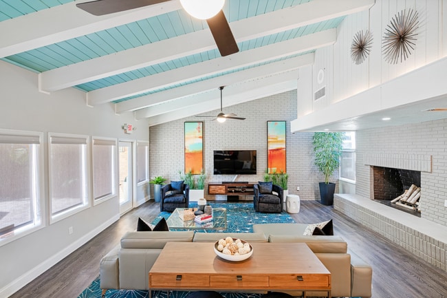 Enclave at Sabal Pointe Apartments