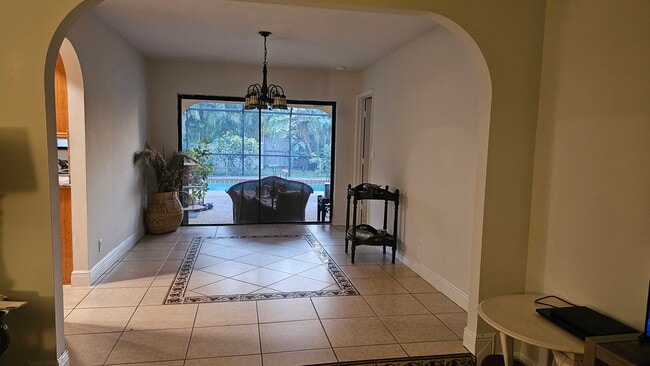 Photo - 57 SW 15th Ct