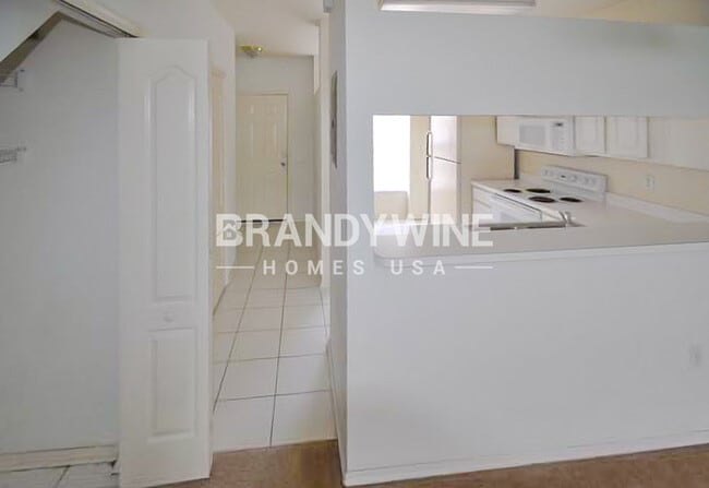 Photo - 2462 Lake Woodberry Cir