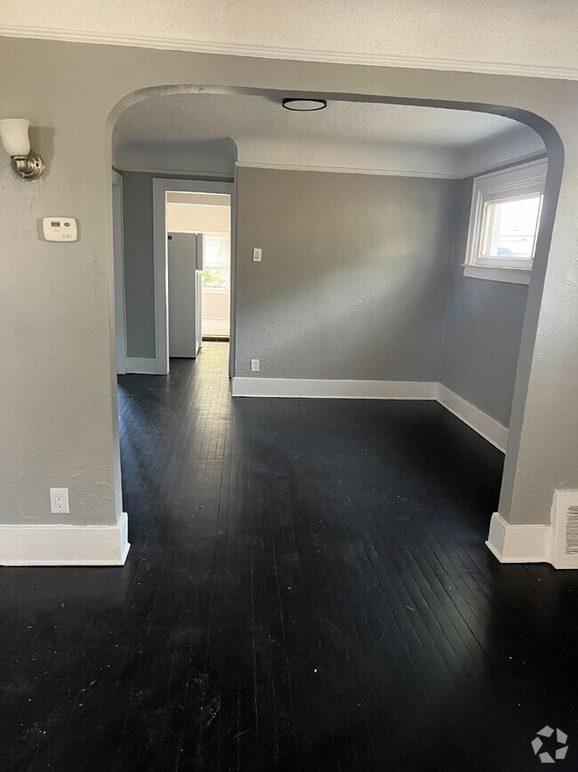 Building Photo - 7543 Lozier Ave Unit 1 Rental