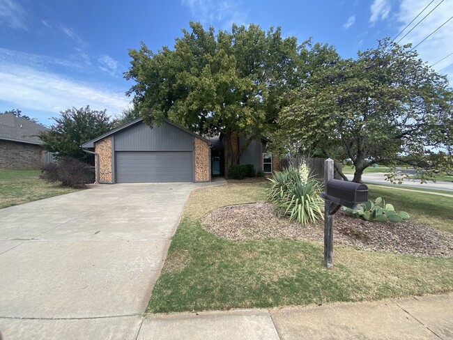 Building Photo - 2333 Cottonwood Rd Rental