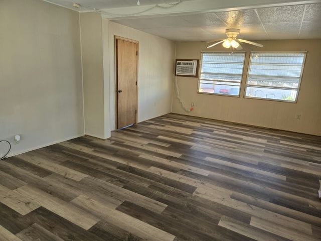 Photo - 406 49th Ave Dr W