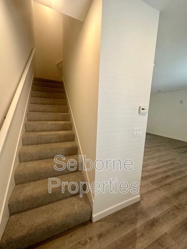 Photo - 777 Broadway