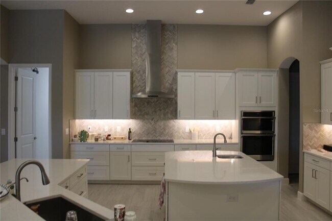 Photo - 6932 Indus Valley Cir