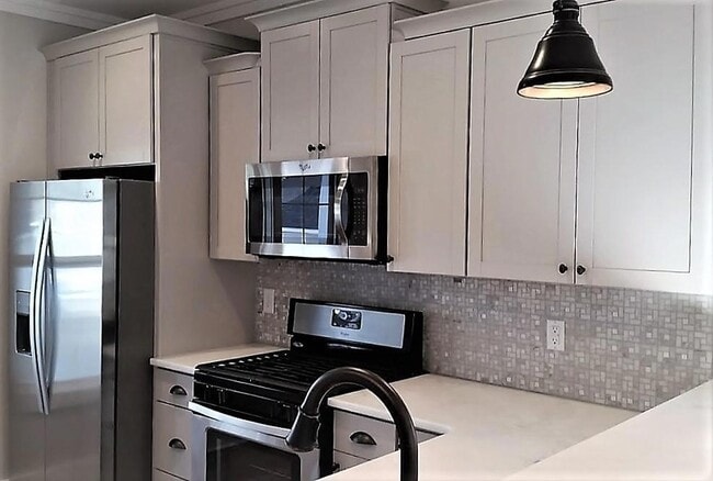 Photo - 209 Springwood Way