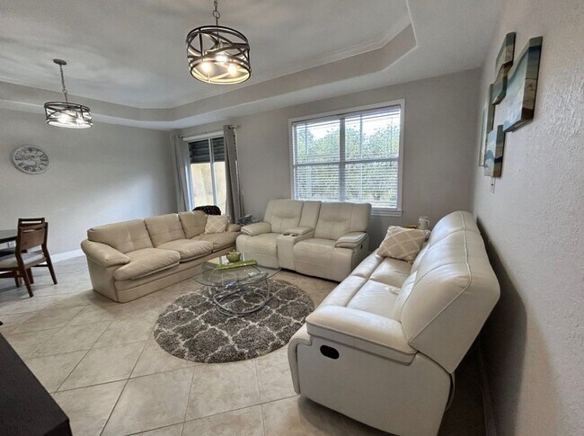 Photo - 16050 Via Solera Cir