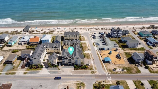 Building Photo - 205 Summer Winds Pl