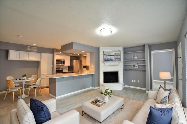 Building Photo - 260 El Dorado Blvd Unit 903