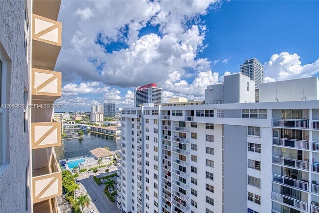 Photo - 1865 S Ocean Dr Unit 15C