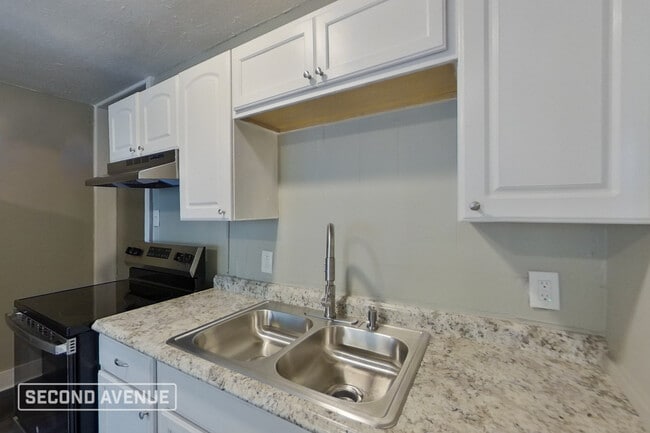 Photo - 2114 Greenwood Ave