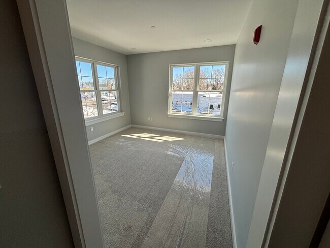 Photo - 12 Station St