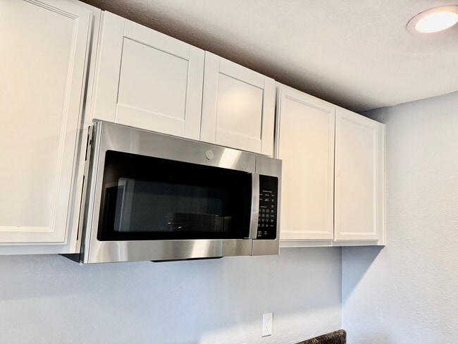 Photo - 4225 8th Ave