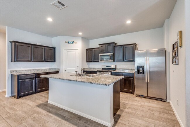 Photo - 5 Bedrooms, Corner Lot, Total Showstopper!