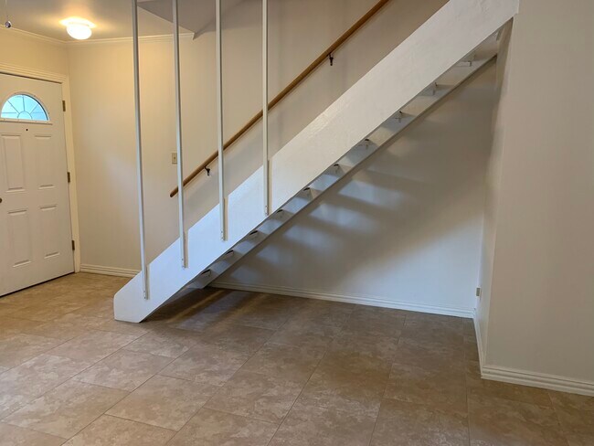 Photo - 3214 Crosscreek Dr