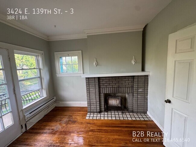 Photo - 3424 E 139th St Unit 3