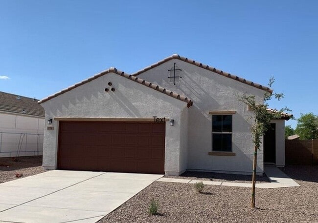 COMING SOON! This stunning 4-bedroom, 2-b... - COMING SOON!  This stunning 4-bedroom, 2-b... House