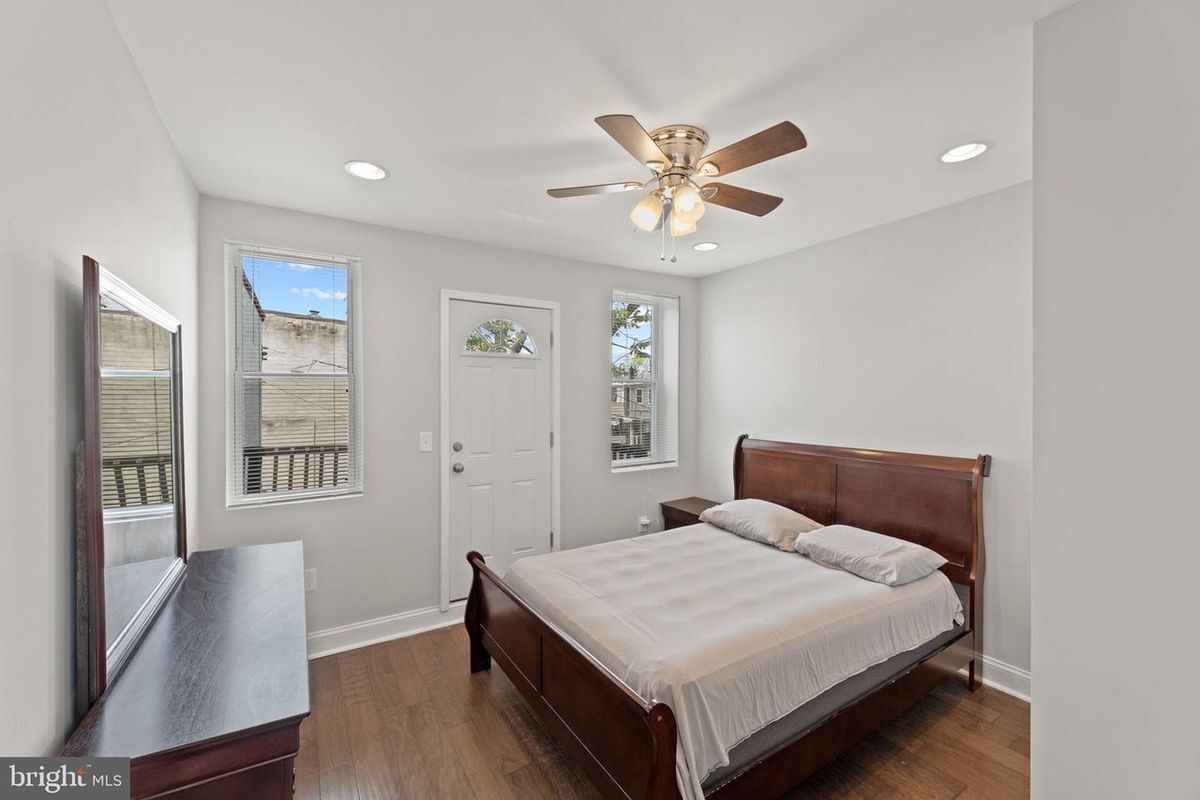 Photo - 2414 Orleans Street