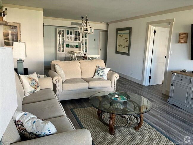 Building Photo - 3792 NE Ocean Blvd Unit 207S Rental