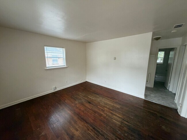 Photo - Cozy Two Bedroom Home!