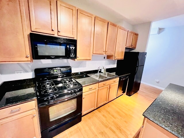 Photo - 1200 W Monroe St