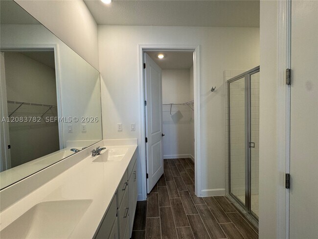 3550 Spanish Cedar Pl