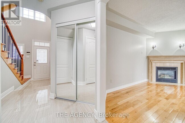 Photo - 48 Chiara Dr