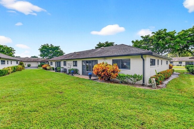 Photo - 4866 Dovewood Cir Unidad A