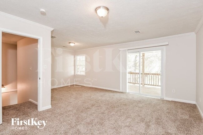 2238 Carmen Ct