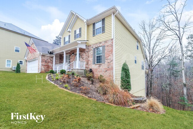 Photo - 677 Longwood Pl