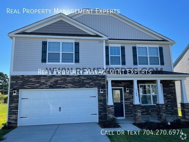 Building Photo - Luxury 4 Bedroom 2.5 Bath Home in Charlotte!