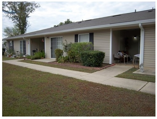 Photo - Lakewood Apartments