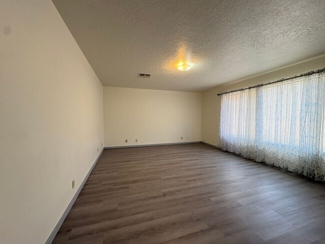 Photo - Enoch House Available For Rent