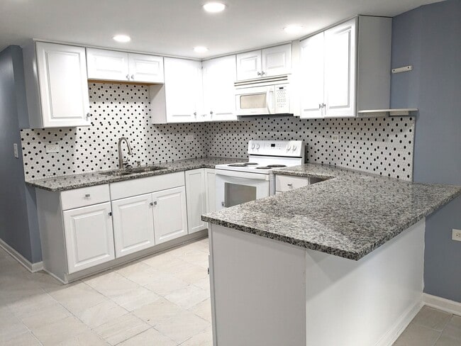 Photo - 5627 N Campbell Ave