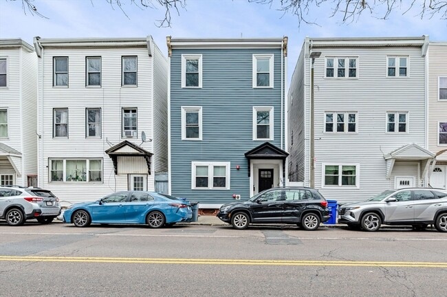 Photo - 283 Chelsea St