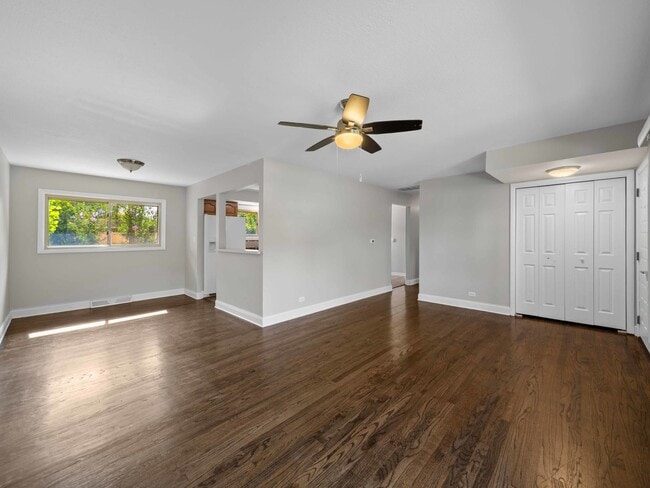 Photo - 415 Tennyson Rd