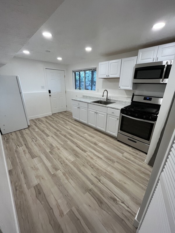 Photo - 9620 Mumford Dr Unidad Downstairs