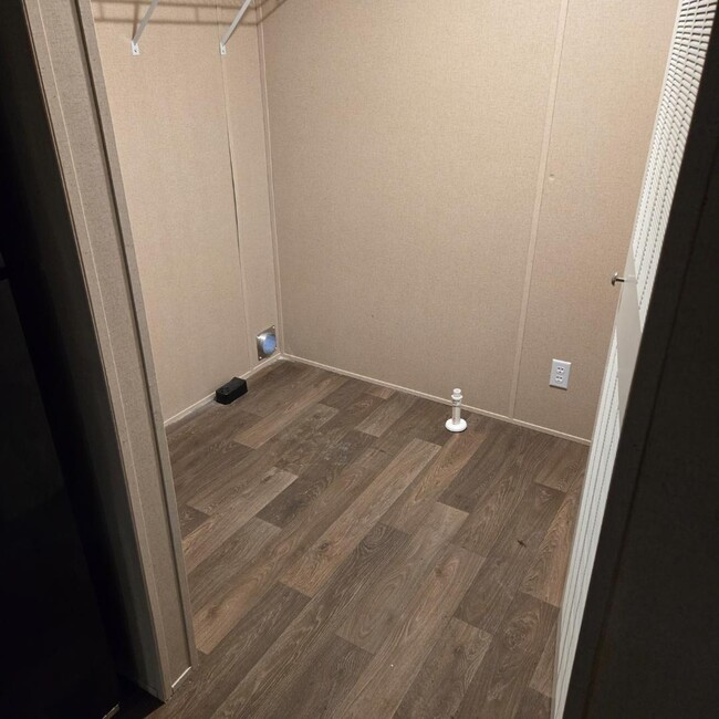 Photo - 121 Fountianvue drive LaFontiane indiana 46940