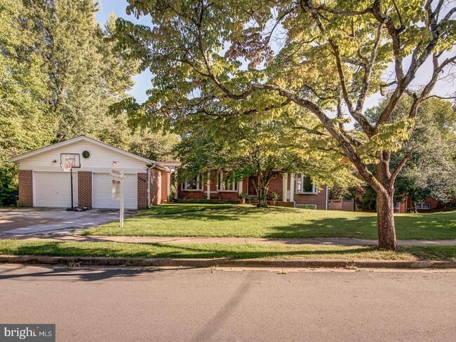 Photo - 1633 Wrightson Dr