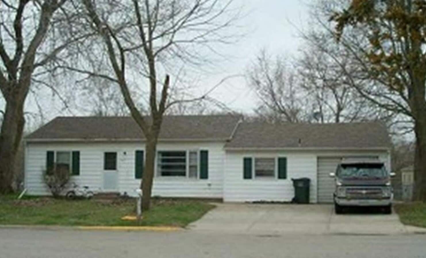 3 Bedroom home in SE Ames - Easy commute to ISU - 3 Bedroom home in SE Ames - Easy commute to ISU