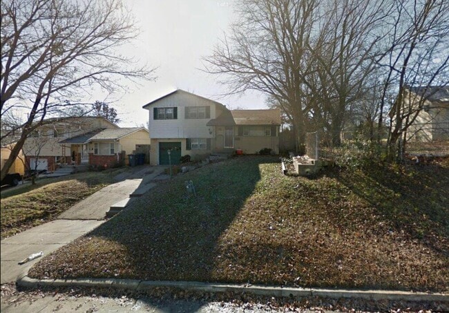 Charming & Convenient Tulsa Home | 4 Bed |... - Charming & Convenient Tulsa Home | 4 Bed |...